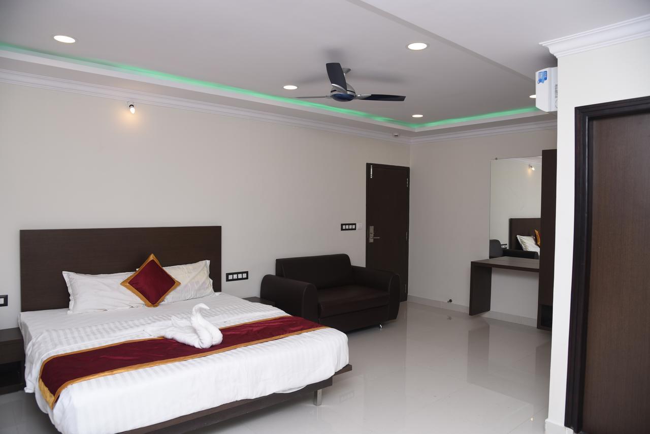 Chikmagalūr Hotel Grand Kubera المظهر الخارجي الصورة