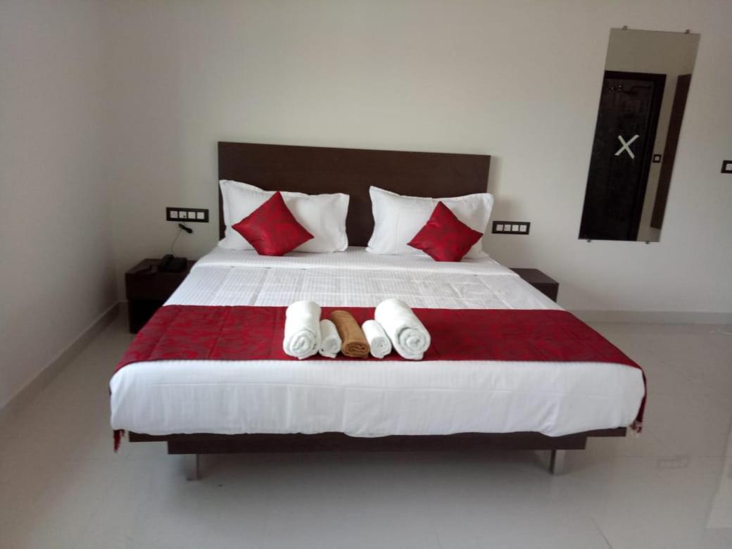 Chikmagalūr Hotel Grand Kubera المظهر الخارجي الصورة
